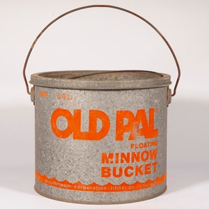 Vintage Old Pal Floating Minnow Bucket - Galvanized Handled Fishing Can with Lift Up Lid