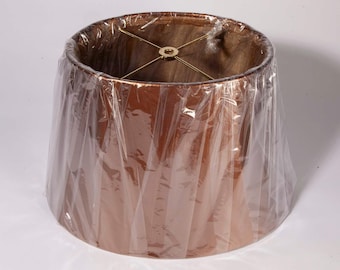 Pantalla de lámpara ovalada marrón de polipiel - Base de 15"