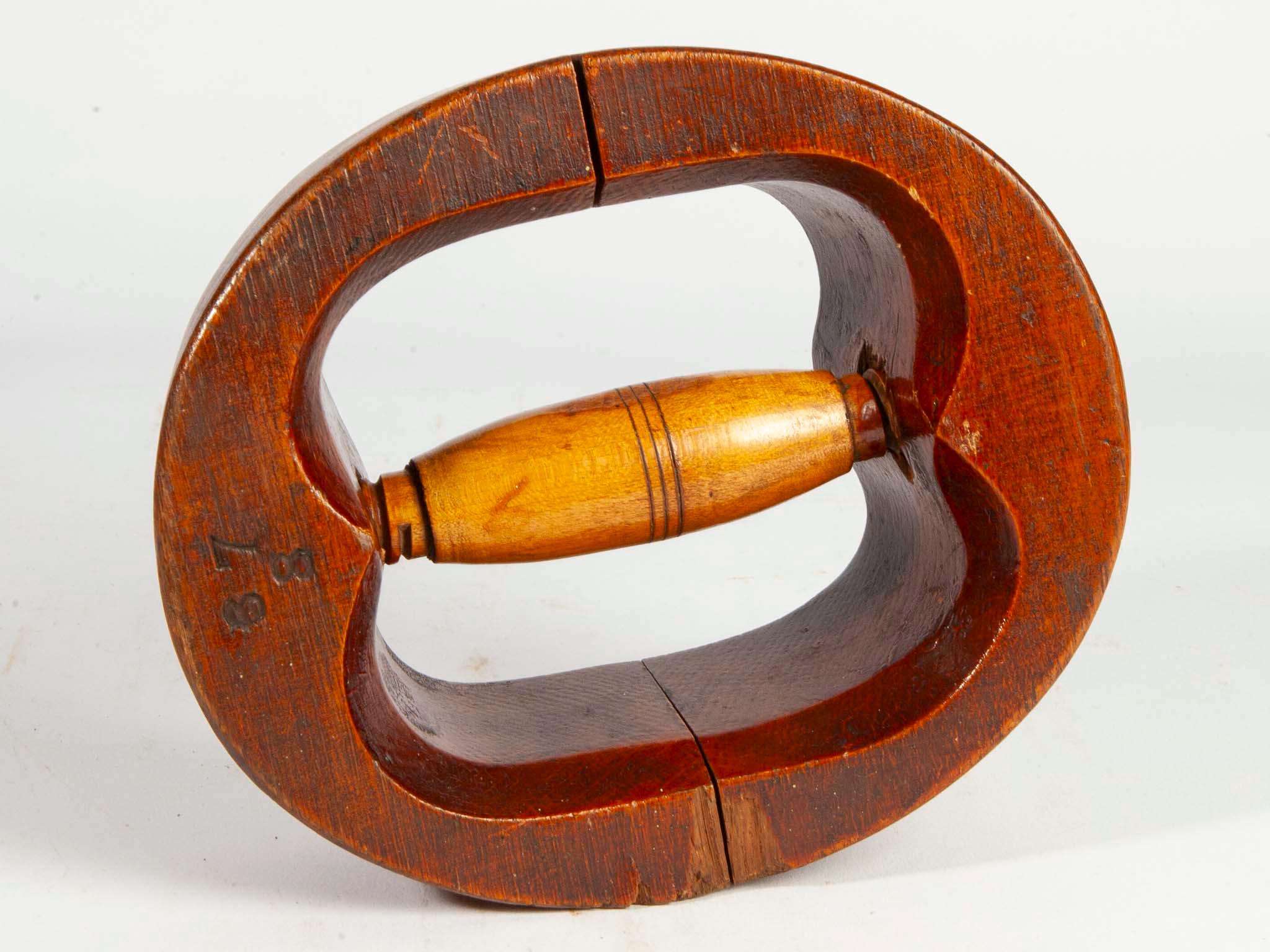 Vintage Solid Wood Adjustable Hat Stretcher - Millinery  display picture 2
