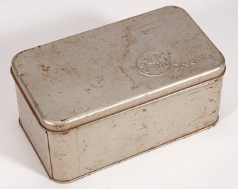 Charcoal Grey White Ambesonne Harvest Metal Box 7.2 X 4.7 X 2.2 Multi-Purpose Rectangular Tin Box Container with Lid Monotone Style Cereals Grains with Hand Written Names Informational Print Charcoal Grey White Ambesonne Harvest Metal Box 7.2 X 4.7 X 2.2 Multi-Purpose Rectangular Tin Box Container with Lid Monotone Style Cereals Grains with Hand Written Names Informational Print