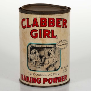 Vintage Baking Powder Tin - Clabber Girl RARE 32 oz. size - Farmhouse Decor - Retro Kitchen