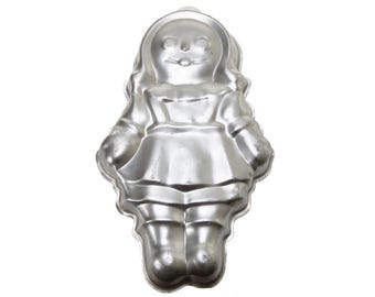 Vintage Large Doll Cake Pan - 1971 Wilton Aluminum Mold