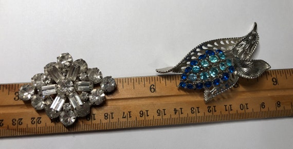 Vintage Rhinestone Brooches Large Juliana Style - image 4