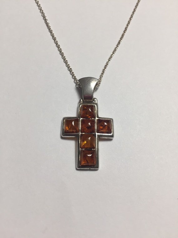Estate Baltic Honey Amber And Silver Necklace - image 1