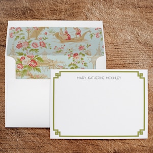 Cartes de correspondance encadrées monogramme chinoiserie avec enveloppes lignées Remerciements dames