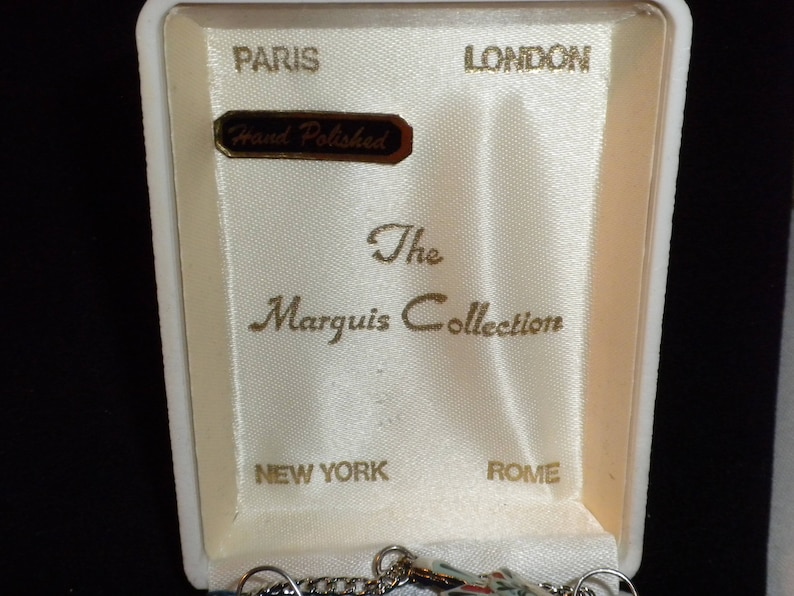Vintage Marquis Collection Southwestern Arrow Head Silver tone Necklace and Earrings