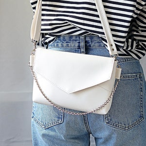 Witte crossbody tas voor dames Vegan Leather Crossbody Bag Mini Schoudertas Avondtasje minimalistische tas portemonnee Cadeau voor haar, zustervriend afbeelding 1