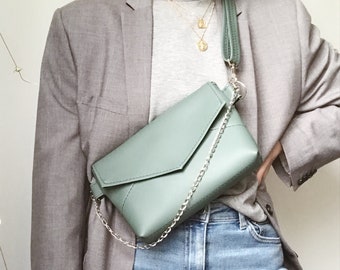 Green cross body bag  for women Vegan Crossbody Bag Little shoulder Bag Mini evening bag Small faux leather bag Elegant evening bag Gift