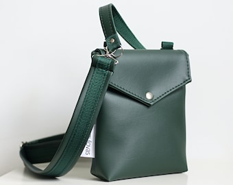 Little Crossbody Bag For Women Green evening bag Cross body bag For Girl Mini Vegan bag Vegan leather bag purse Faux leather shoulder bag