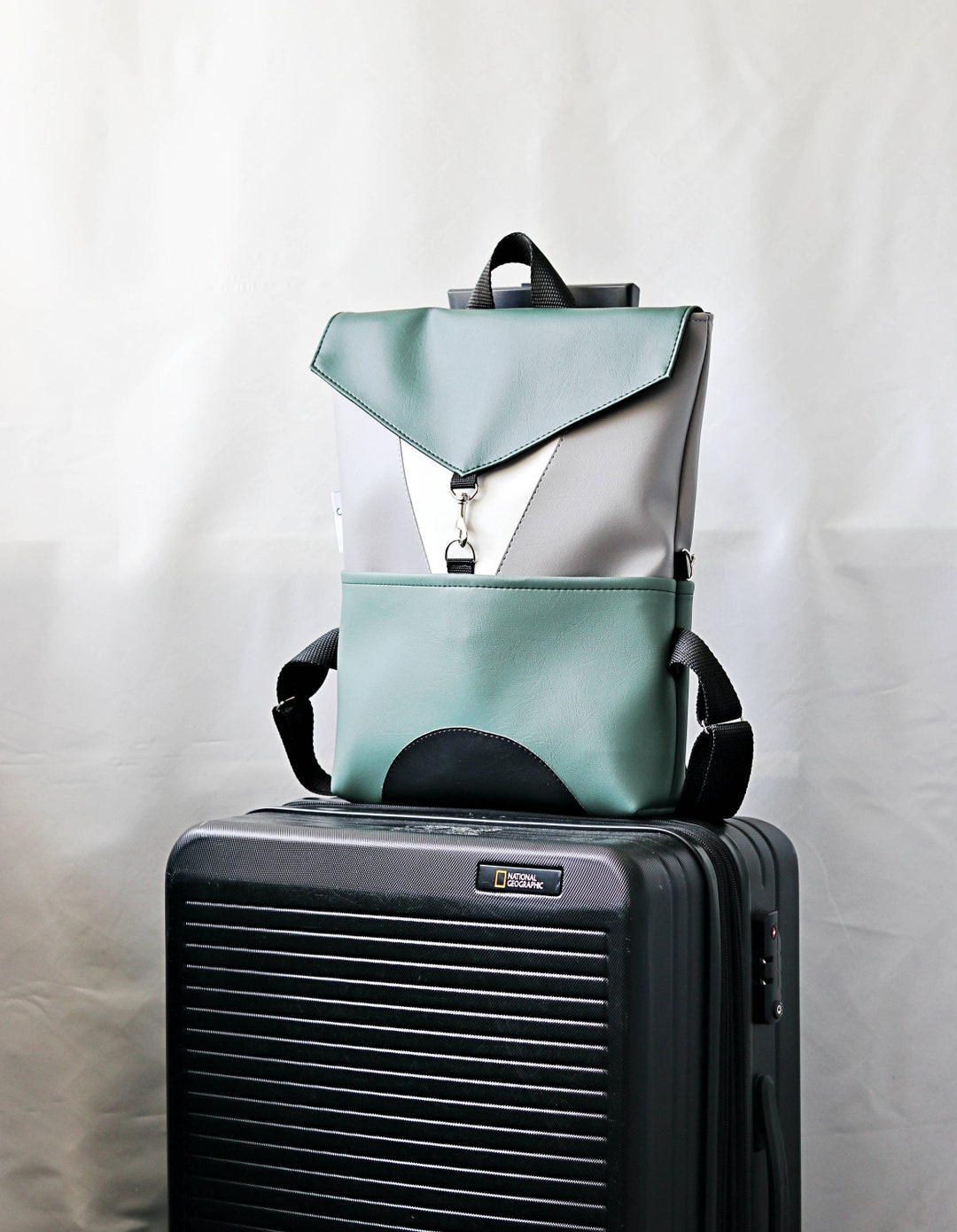 Travel Backpack With Trolley Sleeve for Women Trolley Sleeve Bag Travel