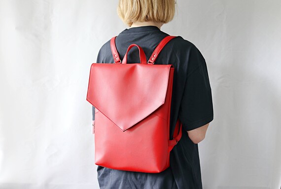 Red Everyday Backpack, Minimalist Laptop Backpack, Red Flap  display picture 1