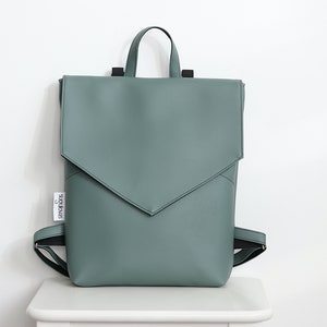 Kleiner Rucksack für Frauen Grün Rucksack Geldbörse Vegan Leder Rucksack kleiner Rucksack Laptop-Rucksack Mini Rucksack Elegante Tasche Geschenk für sie