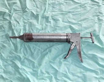 Vintage Kenmar Model 32 Heavy Duty Sausage Caulking Gun