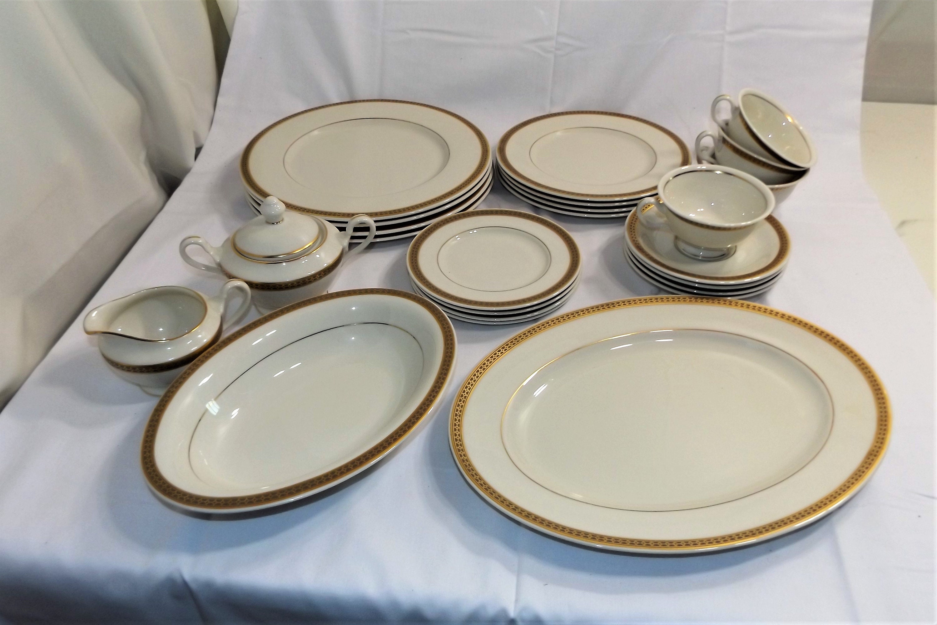 Vintage American Manor China made by Shenengo Setting for 4 Etsy