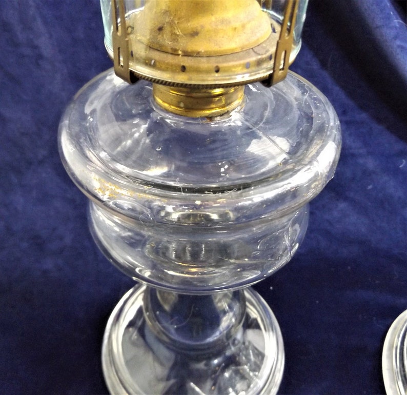 Pair of Vintage Oil Lamps Identical but Different Sizes Drip Etsy