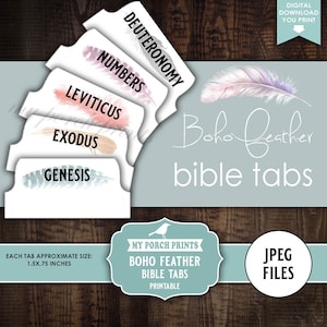 Puede incluir: Pestañas blancas de la Biblia con diseños de plumas pastel y nombres de libros. Las pestañas incluyen los nombres de Génesis, Éxodo, Levítico, Números y Deuteronomio. La imagen también incluye el texto "Boho Feather Bible Tabs" y "JPEG Files". Cada pestaña mide aproximadamente 3,8 x 1,9 cm.