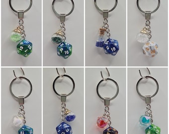 D20 keychain divers colors C