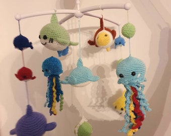 De overzeese schepselen van de baby mobiel