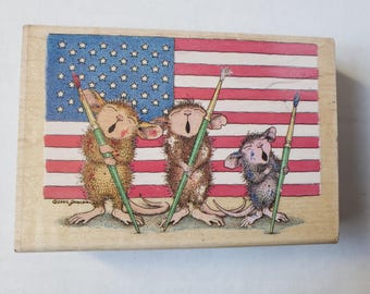 Show Your Colors~American Flag~House Mouse Rubber Stamp Stampabilities HMLR1006, 2003