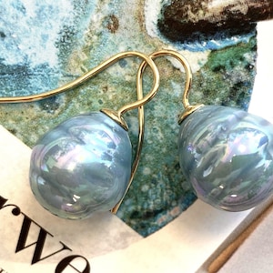 Baroque pearl earrings ocean blue/gold