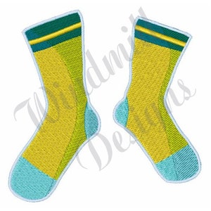 Könnte beinhalten: Ein Paar gelbe und grüne Socken mit blauen Akzenten. Die Socken haben einen weißen Umriss.