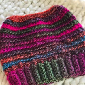 Bun Beanie Pattern Crochet Messy Bun Ponytail Hat Pattern - Etsy