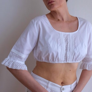 Vintage 80s White Cotton Dirndl Crop Top: Flare Lace Sleeve Blouse, Oktoberfest XL