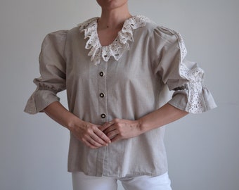90s beige Austrian folk blouse with a big crochet lace collar, puff sleeve cottage core blouse, Oktoberfest folk blouse, boho blouse, 42 EU
