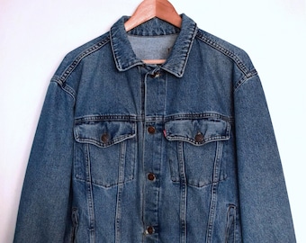 Levi's ダークブルー デニムジャケット - メルカリ