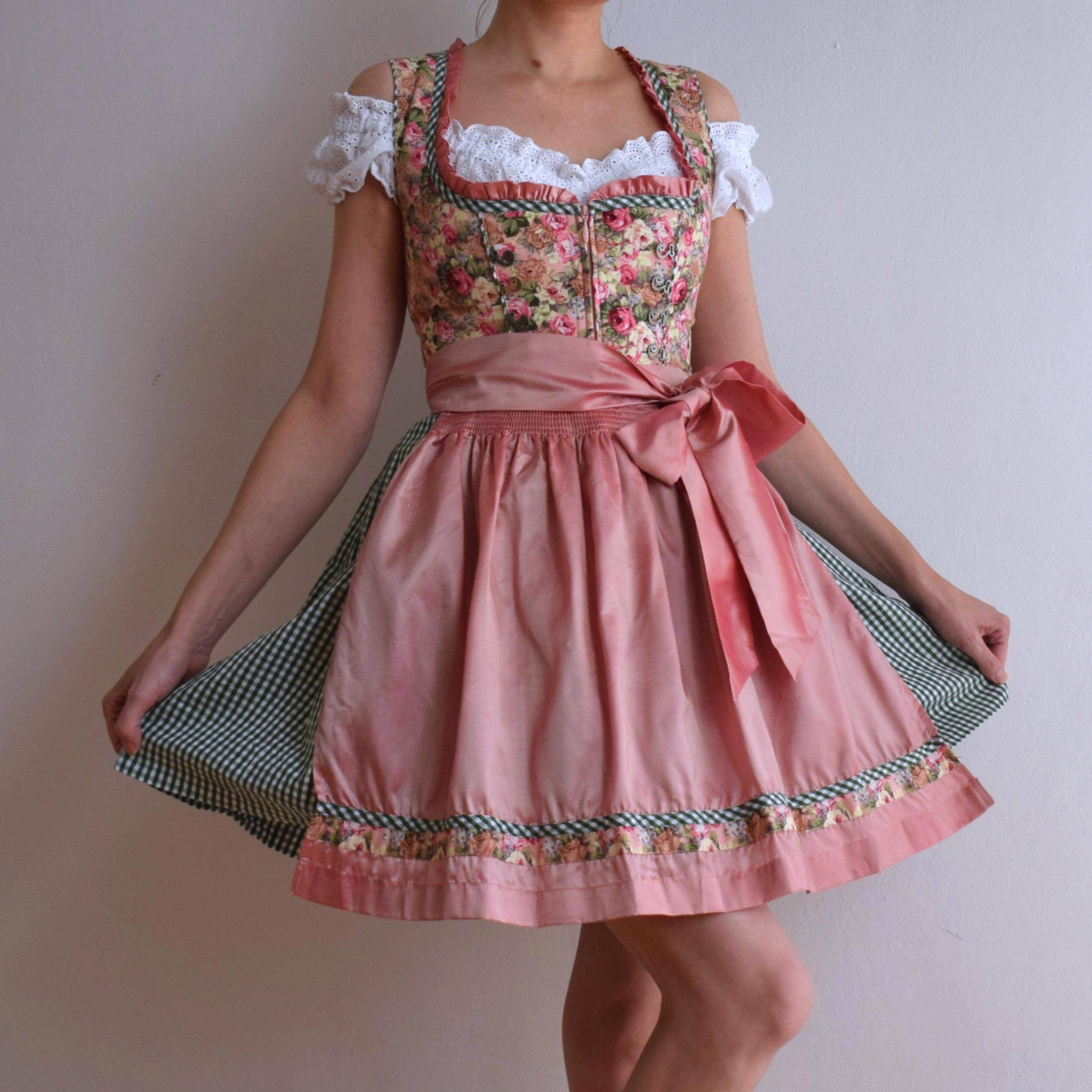 corset dirndl dress Vintage Floral Corset Dirndl Dress: Oktoberfest Gingham Skirt