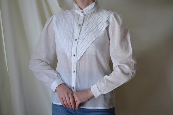 Vintage 80s white peasant blouse, collared blouse… - image 3