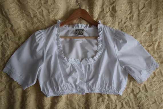 Vintage 90s Dirndl crop top, white folk blouse, b… - image 4