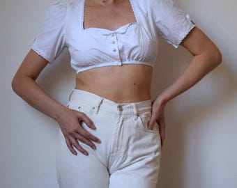 Blusa Dirndl corta vintage: Top Oktoberfest de algodón blanco, talla 6 (EE. UU.)