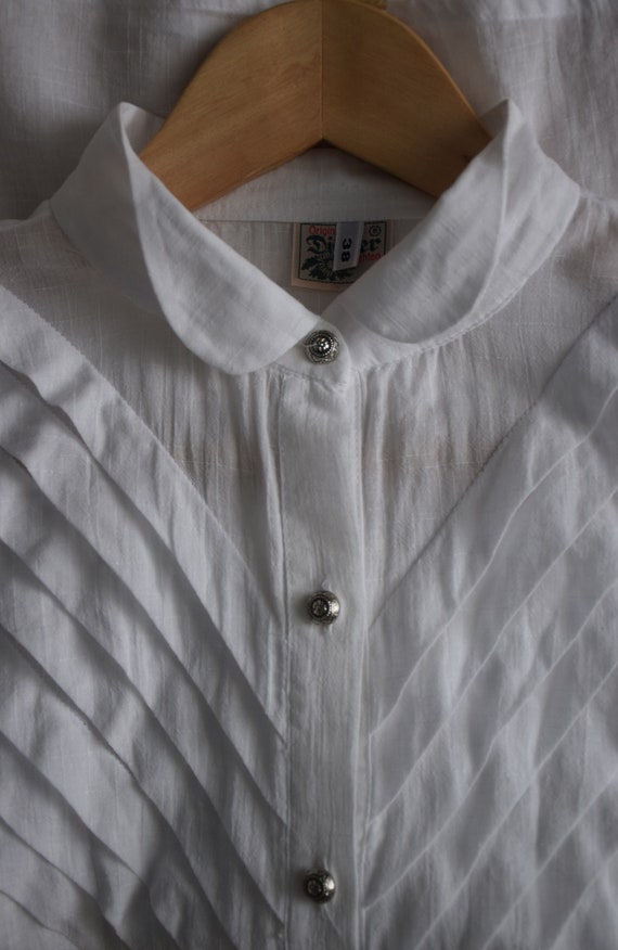 Vintage 80s white peasant blouse, collared blouse… - image 9
