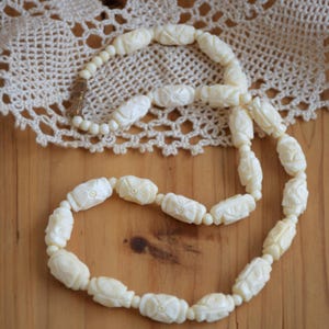 Vintage Carved Bone Beaded Necklace: 70s Boho Tribal Style