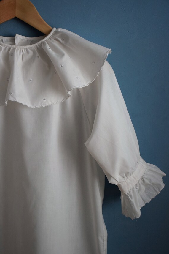 Vintage 80s white embroidered kid's blouse, schoo… - image 2