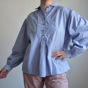 Vintage 80s Folk striped blouse, blue and white boho blouse with puff sleeves, Oktoberfest blouse, peasant blouse, cottage core, 40 DE