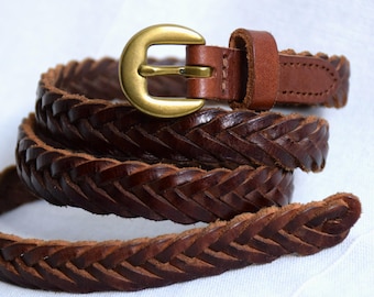Vintage 90s Brown Woven Leather Belt: Distressed Boho Style  display picture 1