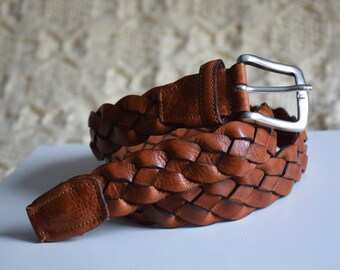 CARMEL BROWN, GENUINE WOVEN LEATHER, WITH HEAVY SILVER BUCKLE & TIP Vintage Caramel Brown Woven Leather Belt With Silver Buckle  main image 3