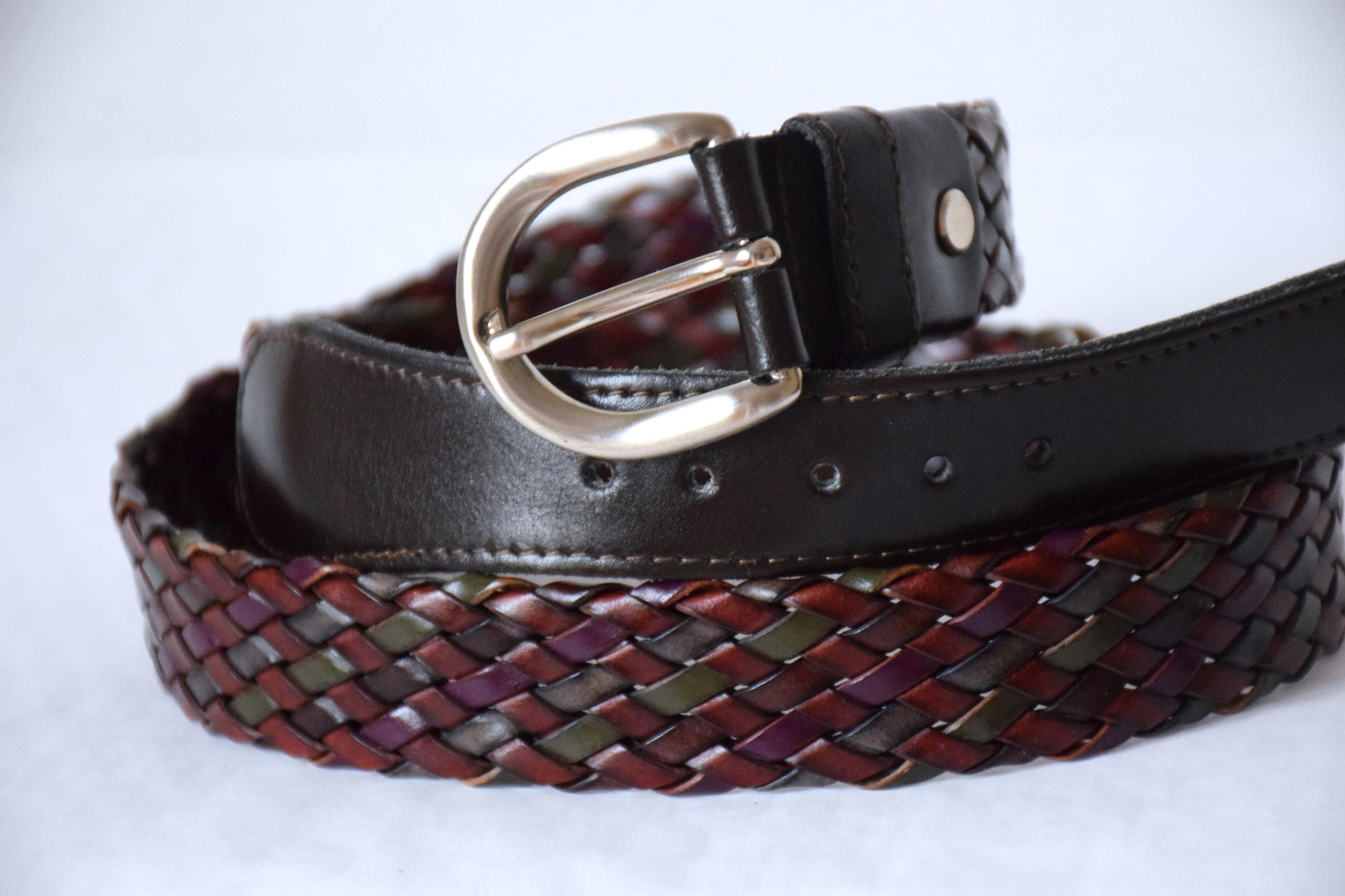 \'90s vintage, Designer leather artisan woven belt red, ivory S/M Vintage 90 main image 4