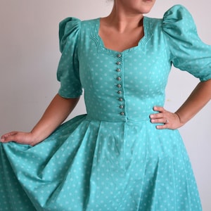 1980s Austrian mint green folk dress with floral print, puff sleeves cottage core dress, flower Oktoberfest dress, peasant green dress, L