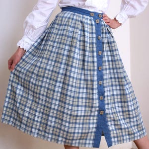 Vintage 90s blue beige and white check pattern cottage core skirt, below the knee peasant skirt with pockets, linen blend midi skirt, 40 EU