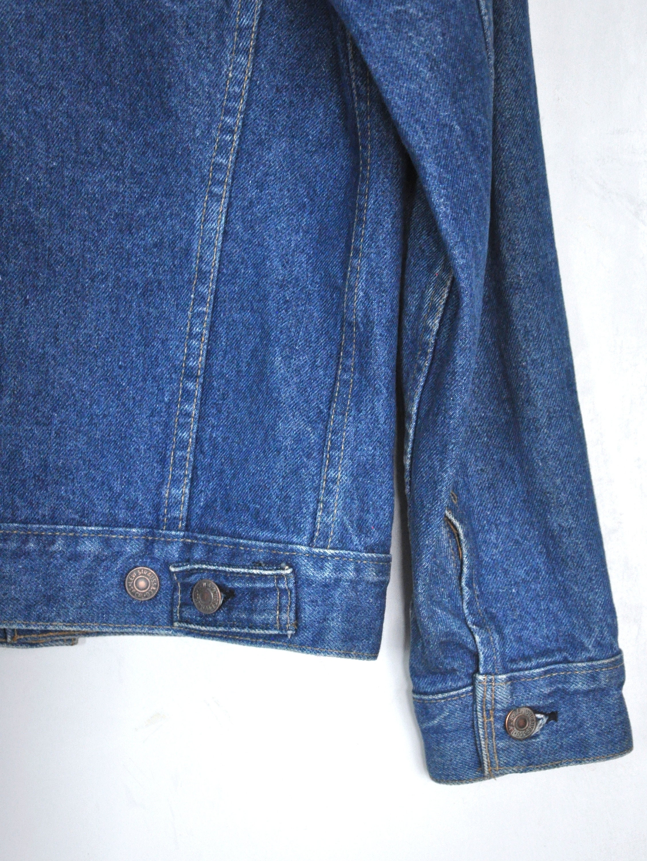 Vintage 1970s Levi's Denim Trucker Jacket - Made in USA - Size 34