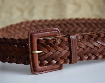 Vintage 2000s women's warm brown woven leather belt, wide braided belt, genuine leather belt, boho / hippie belt, high waist belt