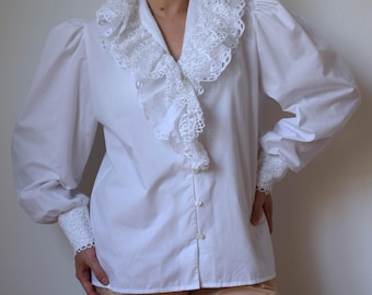 90s Austrian Folk Blouse: Ruffle Lace Collar, Cottagecore Dirndl - L
