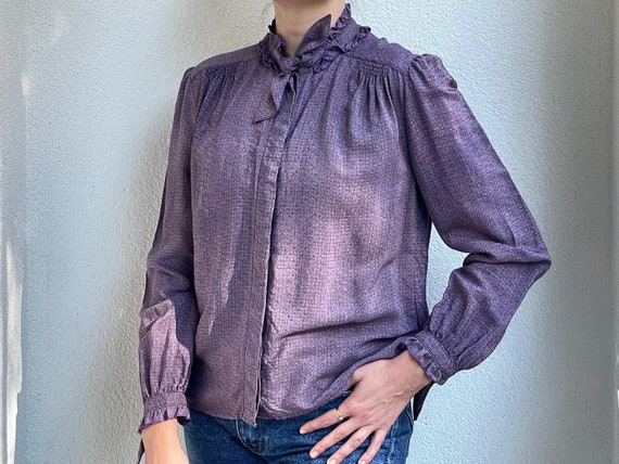 Blusa de mujer purpura malva vintage de los anos 70 blusa hipster de cuello corbata de los 70 estilo secretaria de los 70 blusa de Etsy Espana