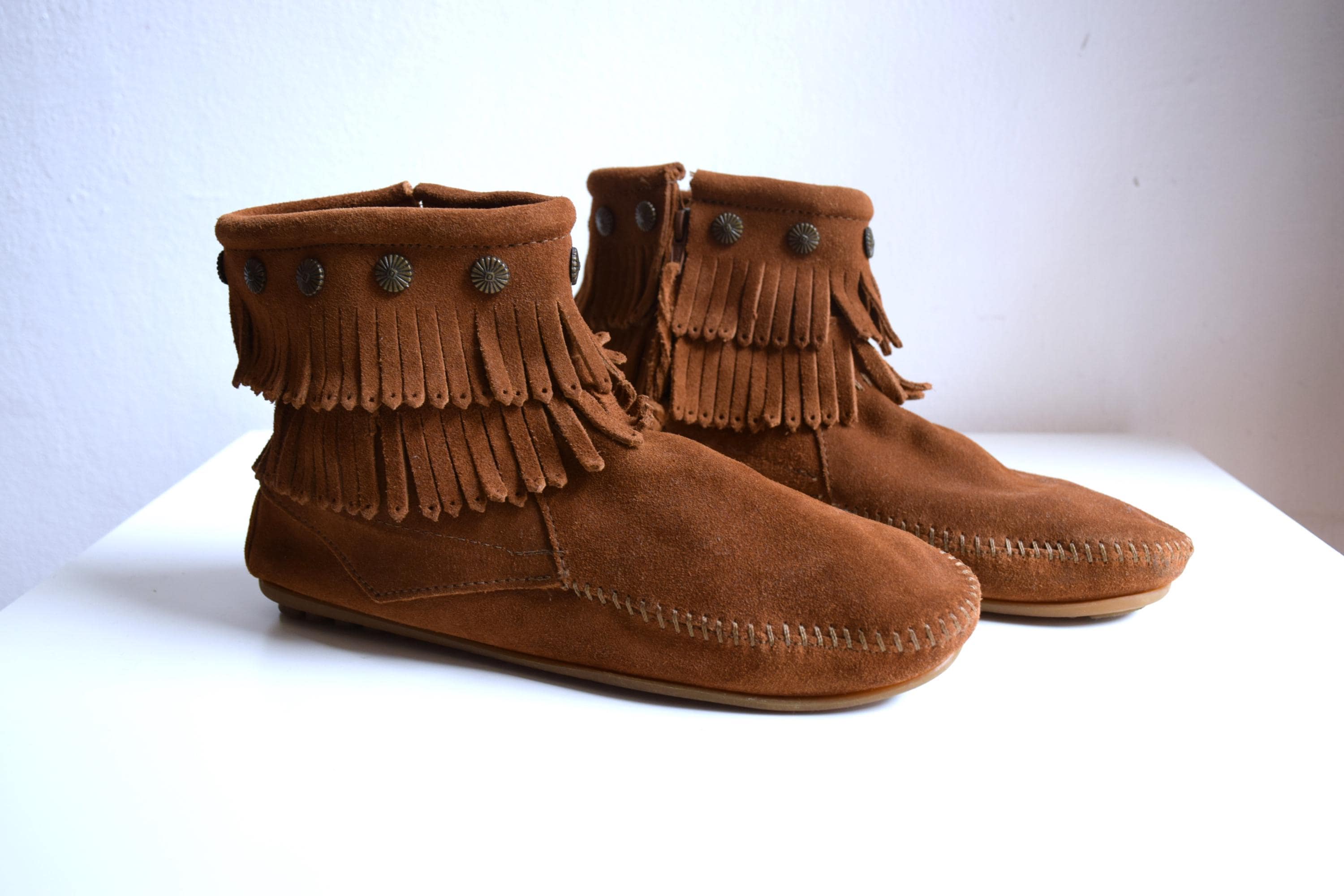 Botín Minnetonka Botas Minnetonka Hombre Torrey Steve Madden Botines Negros  Minnetonka Botines En Negro, image size:3000x2000