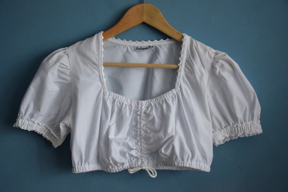 Vintage White Hand Knit Peasant Top with Short Sleeves