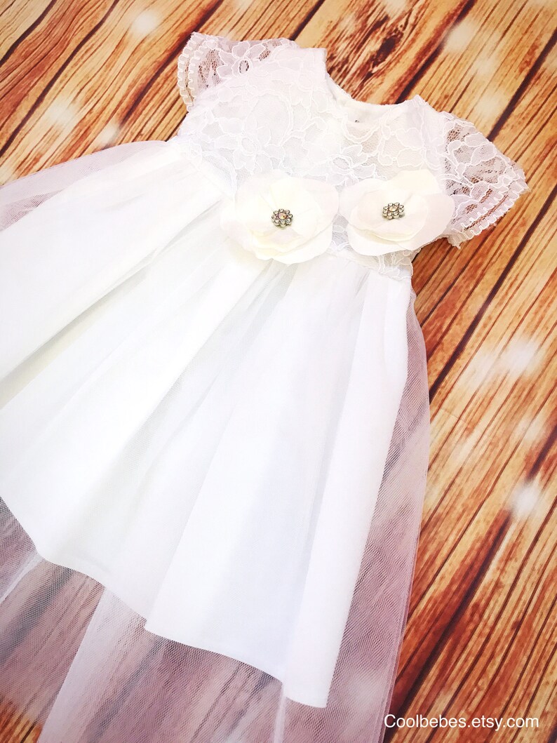 white blessing dress