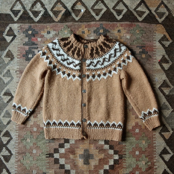 Vintage nordic sweater / Campfire cardigan / Icelandic jumper / bohemian cocoon cardigan / small